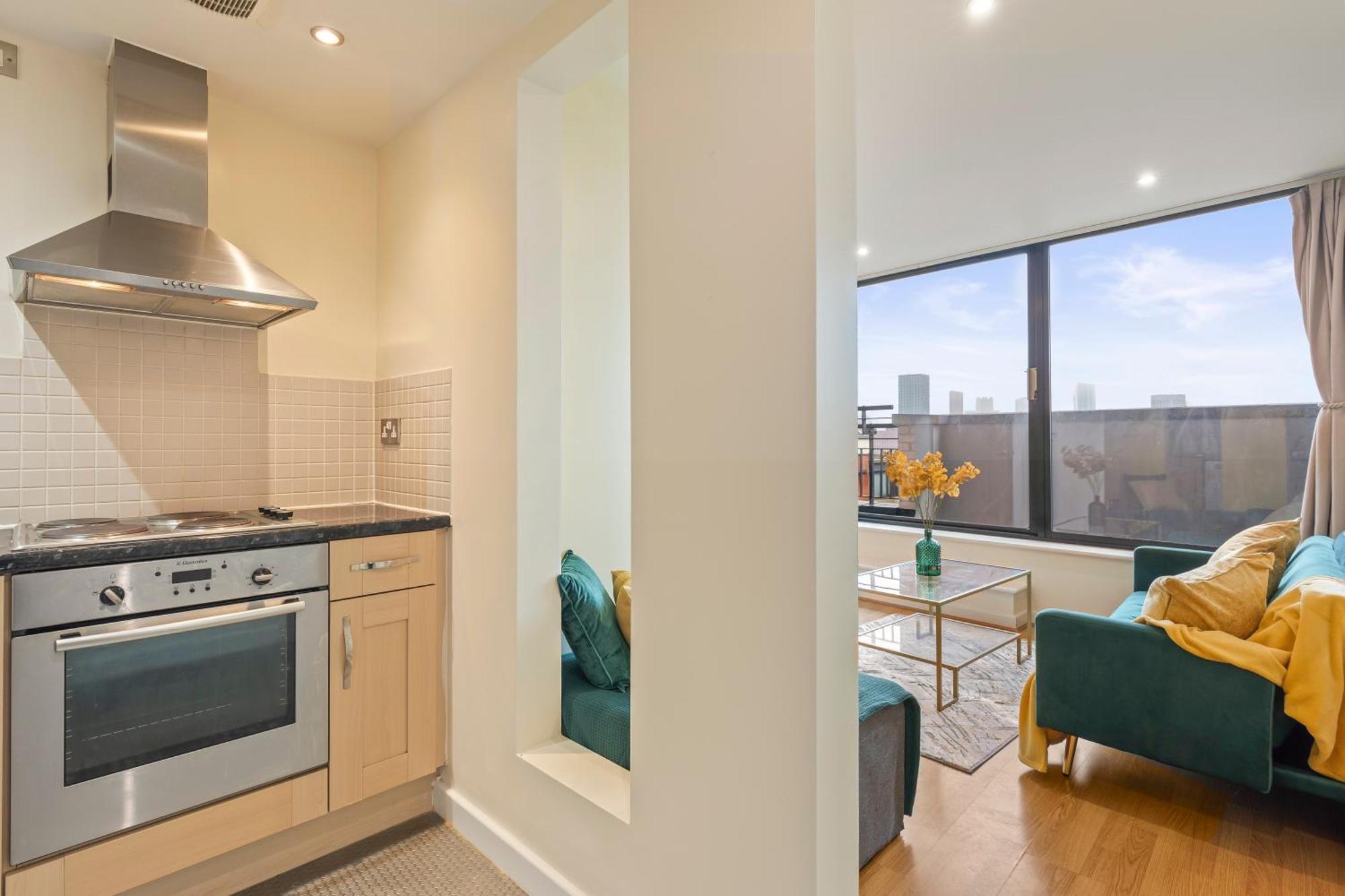 Apartment 1 Bedroom Cosy - Skyline View - Centre *