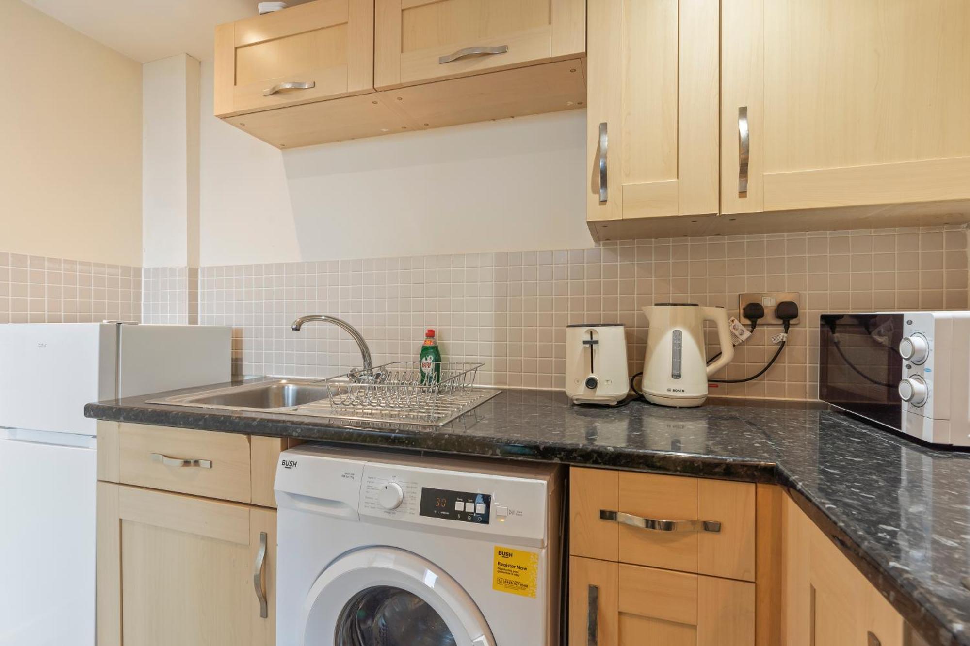 Apartment 1 Bedroom Cosy - Skyline View - Centre