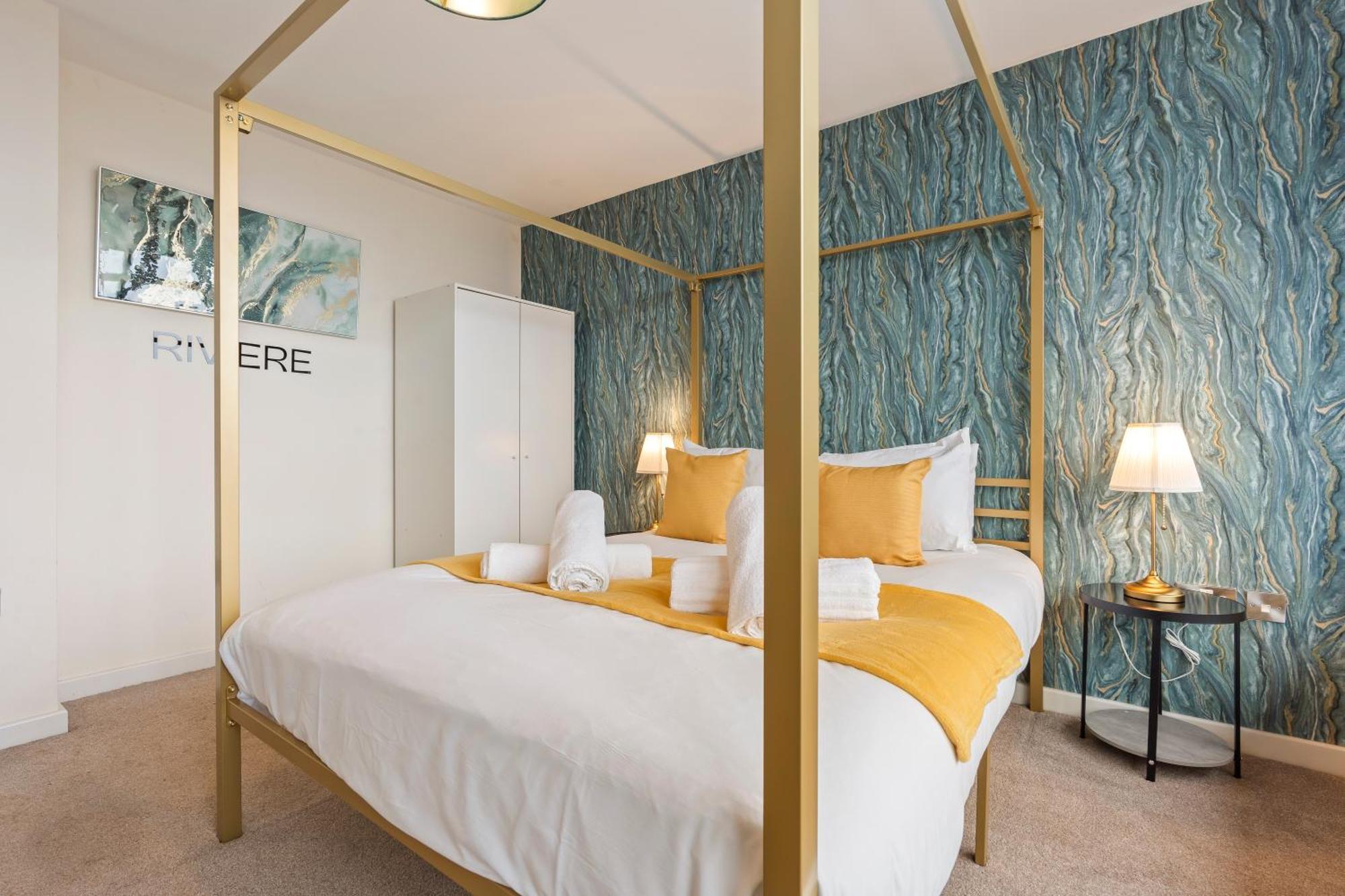 1 Bedroom Cosy - Skyline View - Centre Apartment